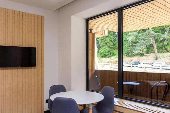 Бакуриани: Studio apt With furnished balcony 2 min To Kokhta
