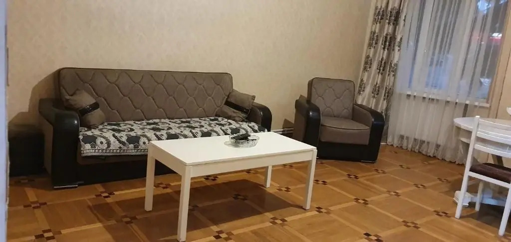 Гори: Ni Na