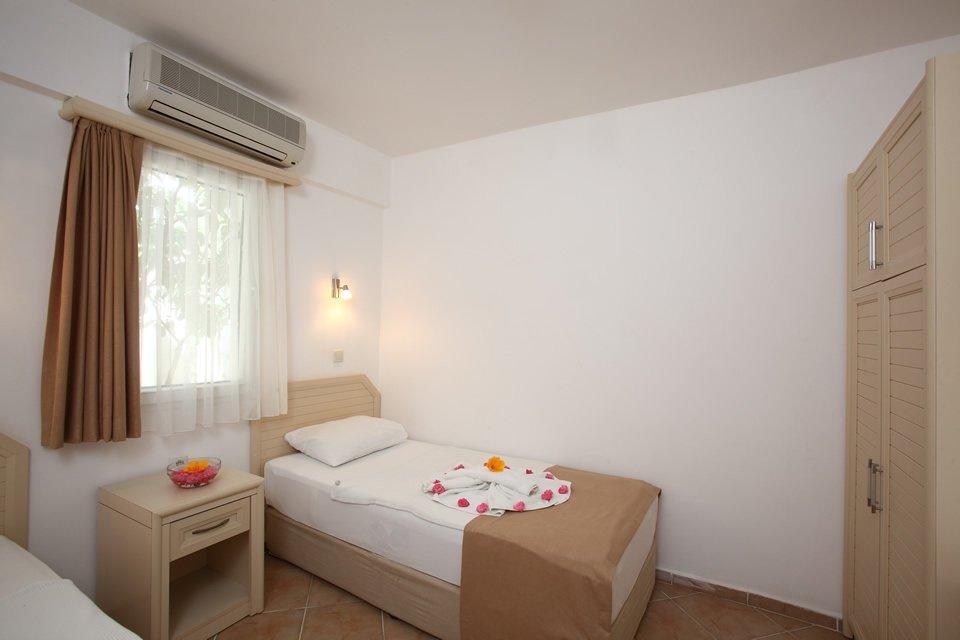Битез: Summer Garden Suites&Beach Hotel