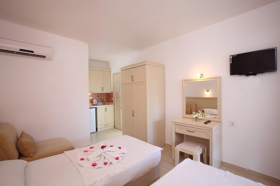 Битез: Summer Garden Suites&Beach Hotel