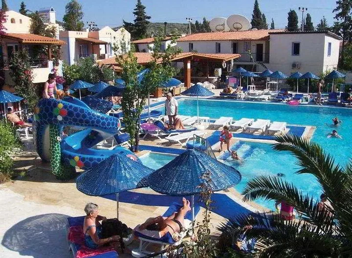 Битез: Summer Garden Suites&Beach Hotel