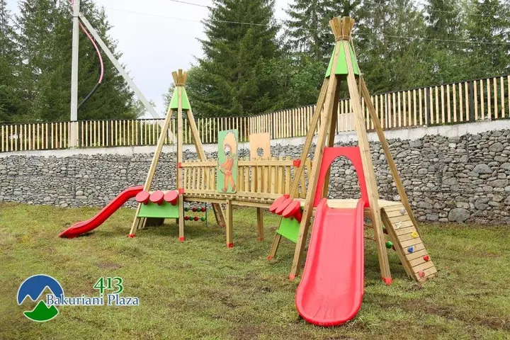 Бакуриани: Bakuriani Plaza B413