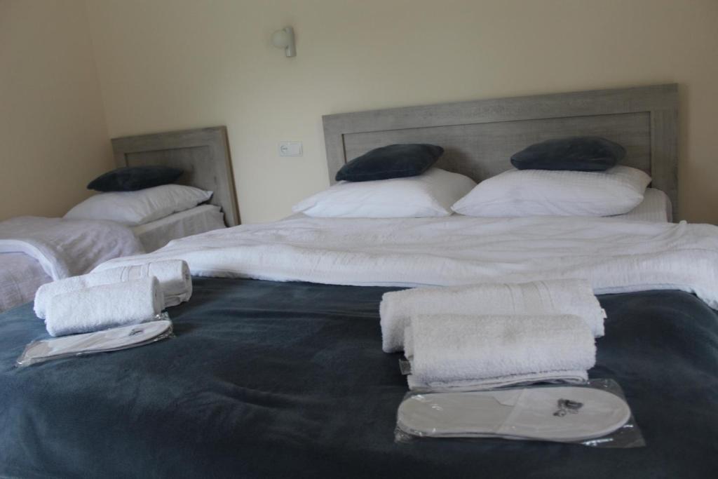 Степанцминда: Rooms 3