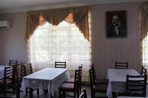 Кварели: Betti Hotel