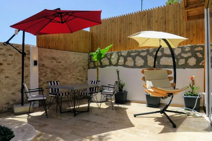 Исламлар: Marvelous Secluded Villa with Jacuzzi Private Pool and a Spacious Backyard in Kalkan