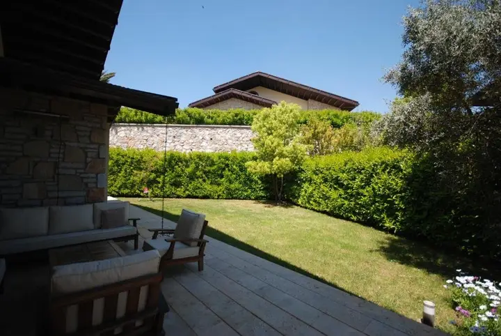 carousel image 2