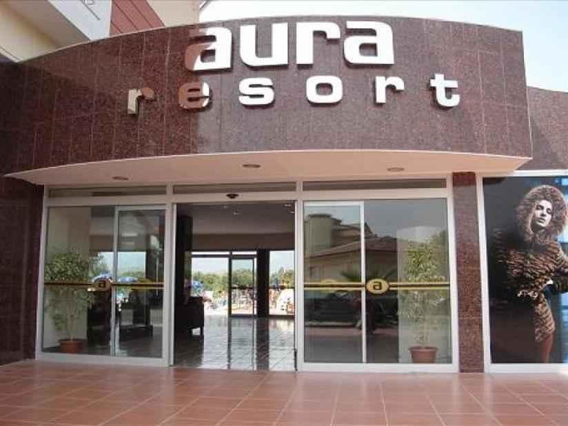 Кемер: Aura Resort