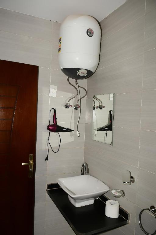 Гиза: Grand pyramids view hotel