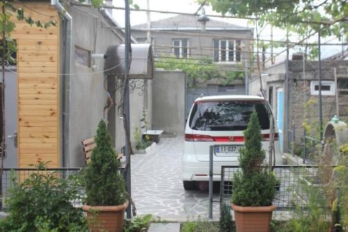 Гори: Guesthouse Kosta