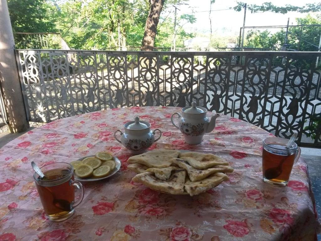 Цихисдзири: Guest House Giorgi