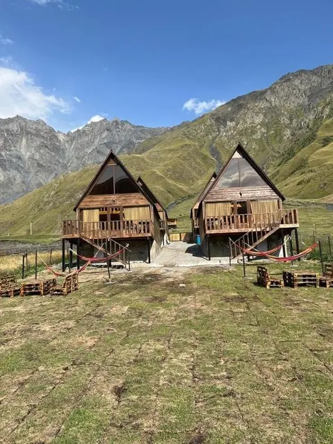Степанцминда: Kazbegi 4 side cottages