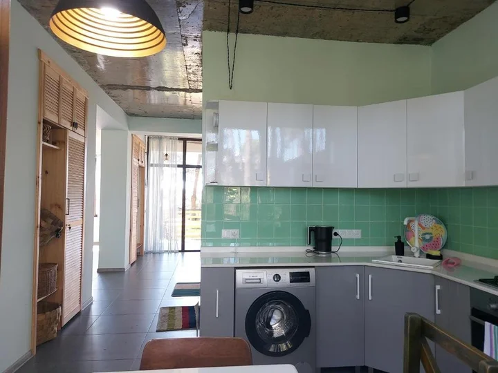 Уреки: Beachfront 4-bedroom home in Kaprovani pine forest
