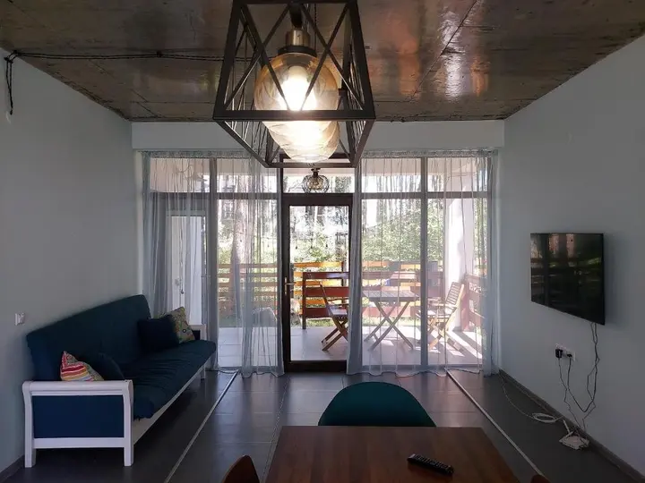 Уреки: Beachfront 4-bedroom home in Kaprovani pine forest