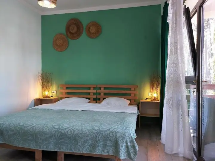 Beachfront 4-bedroom home in Kaprovani pine forest — фото 2