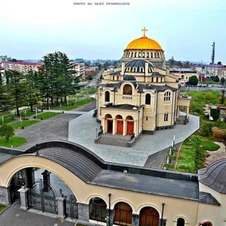 Поти: Apartment near the sea