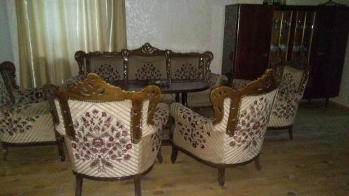 Местиа: Guest house Ladman