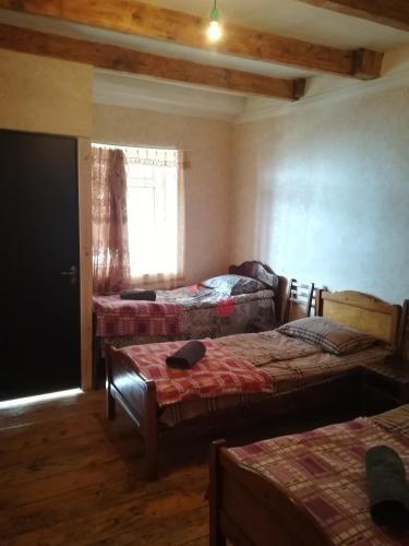 Ушгули: Guesthouse Svanuri Saxli