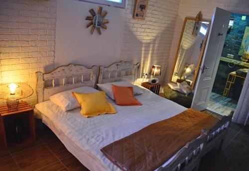Лагодехи: Guest House Old Wall