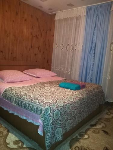 Зугдиди: Naniko's Sweet House