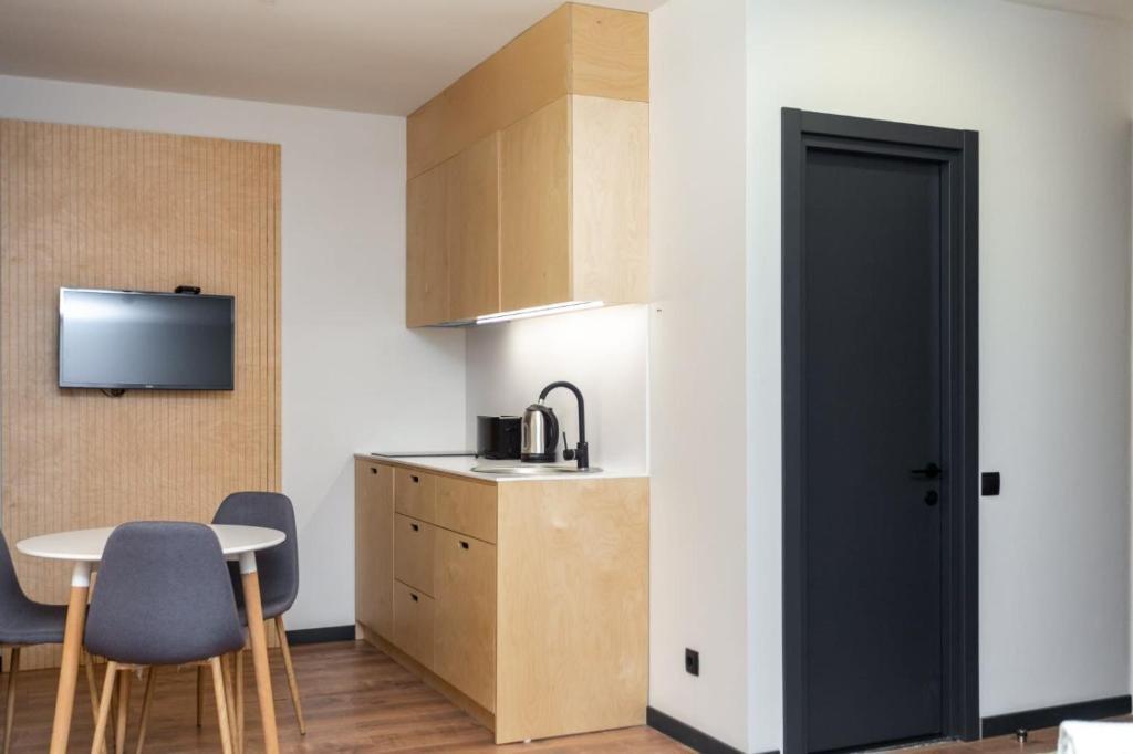 Бакуриани: Comfy Studio Apartment w balcony
