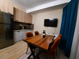 Бакурианский Андезит: haystack apartment 167