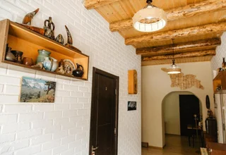 Степанцминда: 8000 Wine Wall