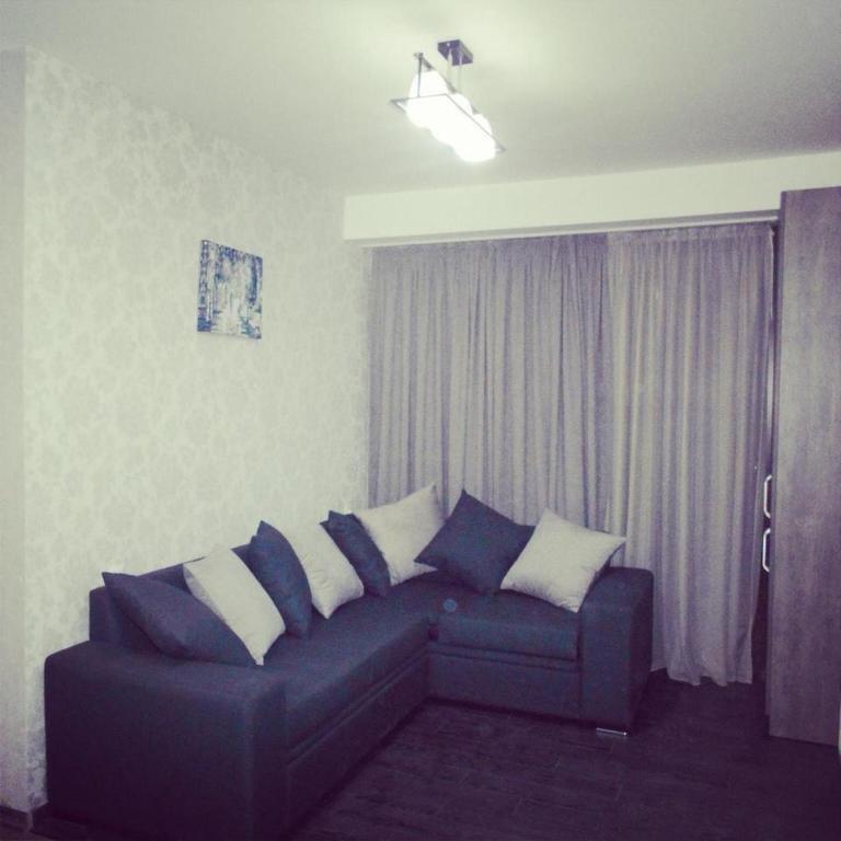Бакуриани: bakuriani residence room 74