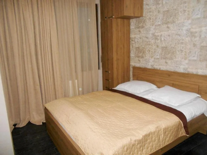 Бакуриани: bakuriani residence room 74