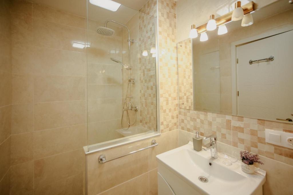Гудаури: New Gudauri, Redco Loft2 N445