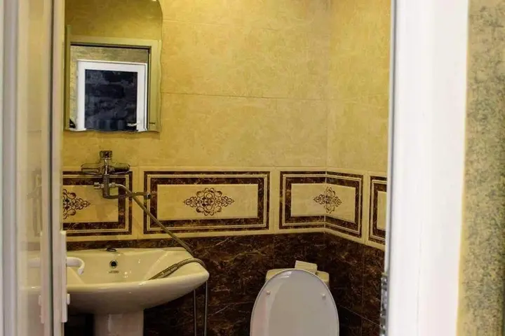 Боржоми: 20, 9 Aprili Street