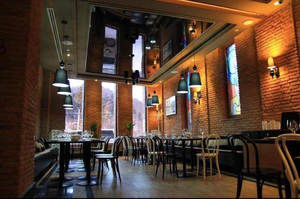 Бакуриани: Orbi Palace Bakuriani app 407