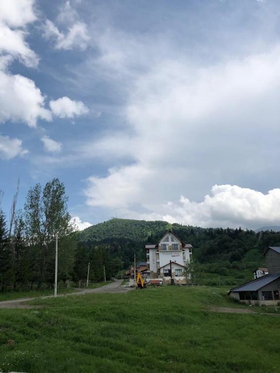 Бакуриани: bakuriani plaza b307