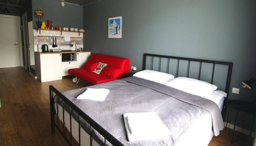 Гудаури: New Gudauri. Red Co. Love2host, Loft 2