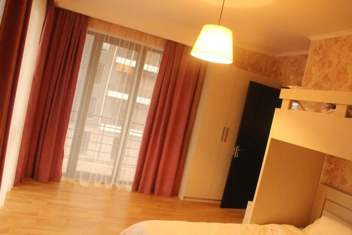 Бакуриани: In Cozy 1