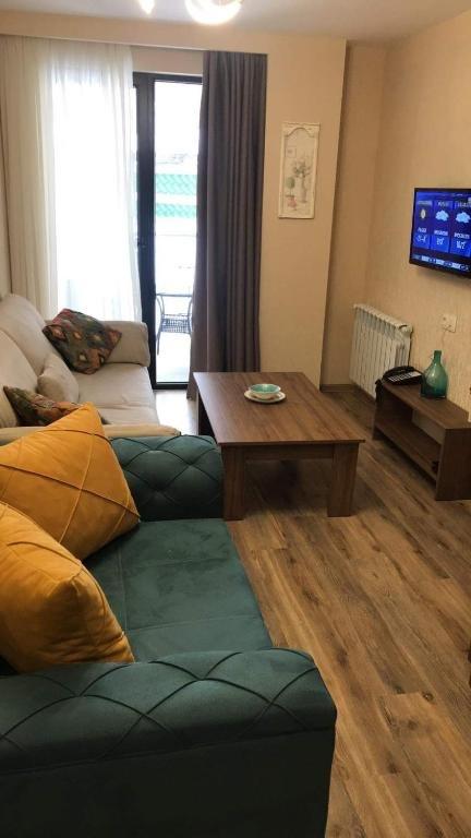Бакуриани: Crystal Resort Bakuriani Apartment A100