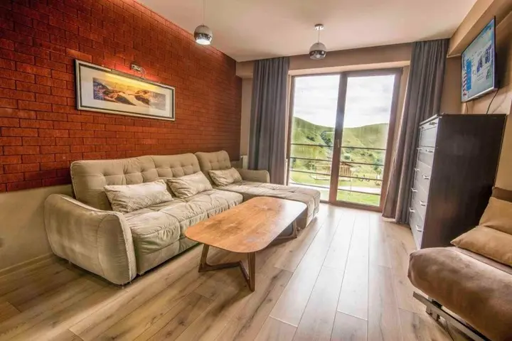 Гудаури: New Gudauri Walk To Lifts Pool Ps4 And 110Cm Tv