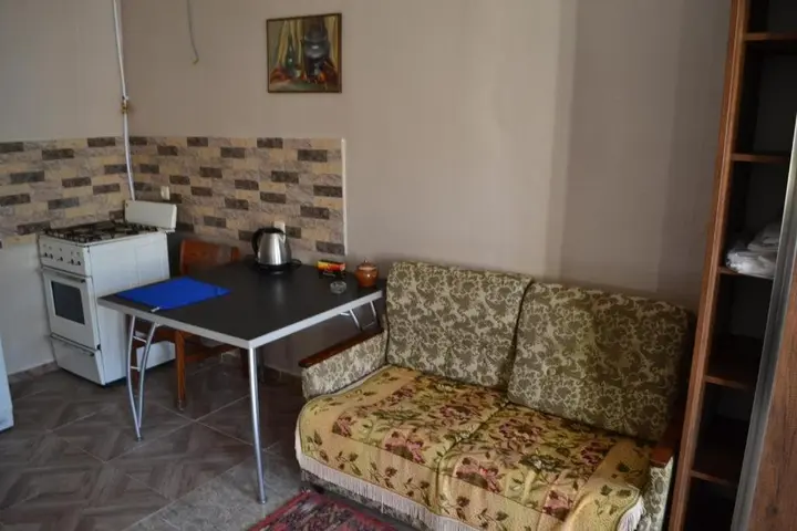Степанцминда: Agmashenebeli 22