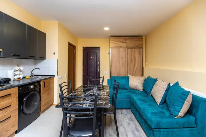Cozy 1br Apt. W/ Balcony in Center of Bakuriani — фото 1