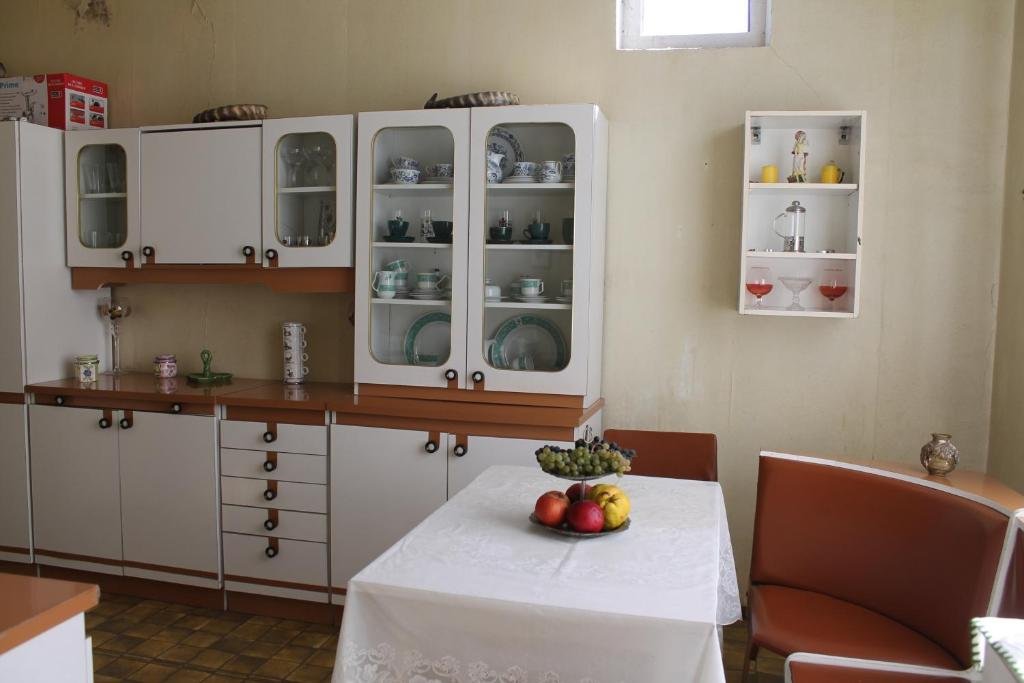 carousel image 5