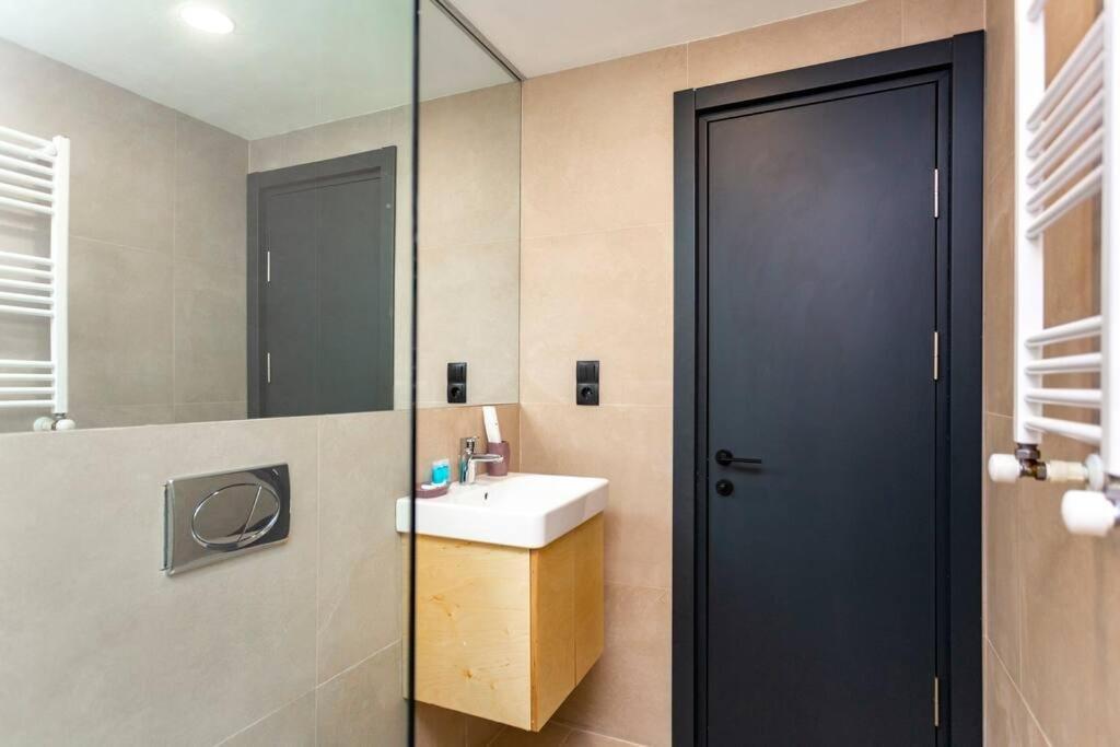 Бакуриани: Cozy Studio Aptartment Next to Rooms Hotel In The Hills of Bakuriani