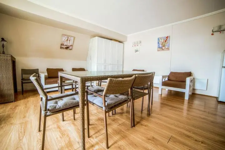 Бакуриани: Veranda 505, Hotel Mgzavrebi Bakuriani.