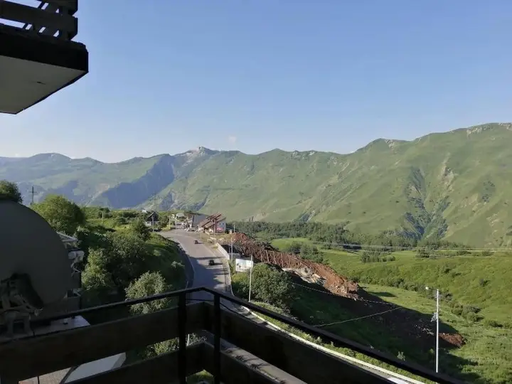 Amazing flat in Gudauri, 5 minutes walk to slopes! — фото 1