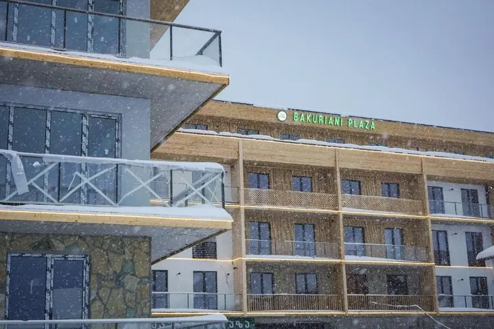 Бакуриани: Bakuriani Plaza A407
