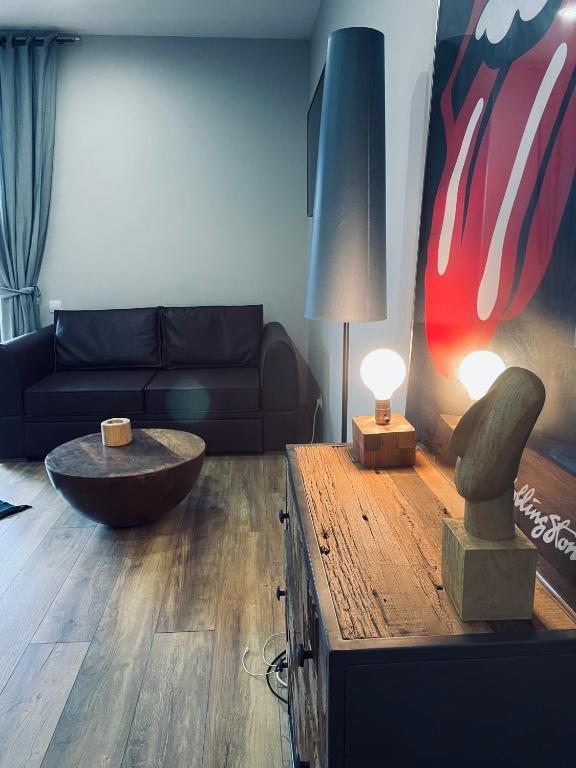 Степанцминда: Kazbegi Stylish Apartment