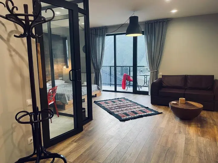 Степанцминда: Kazbegi Stylish Apartment