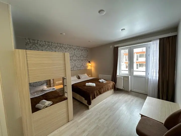 Бакуриани: 5 Bedrooms House