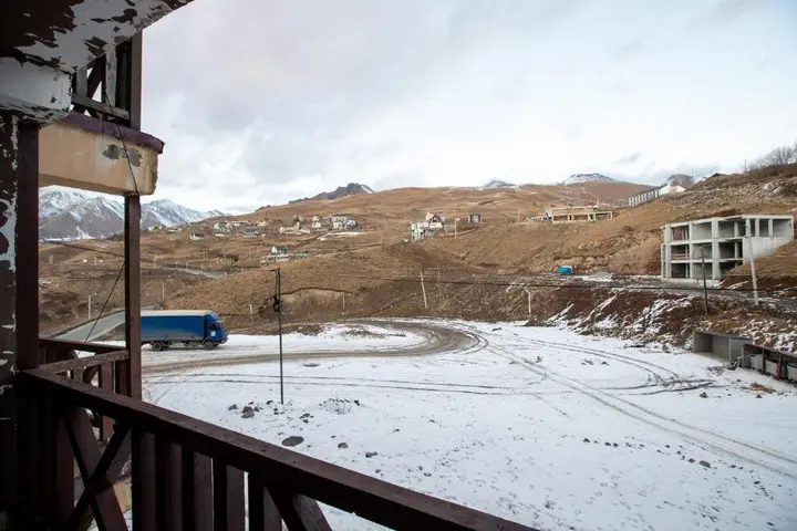 Гудаури: Modern Aparment In Gudauri For 4