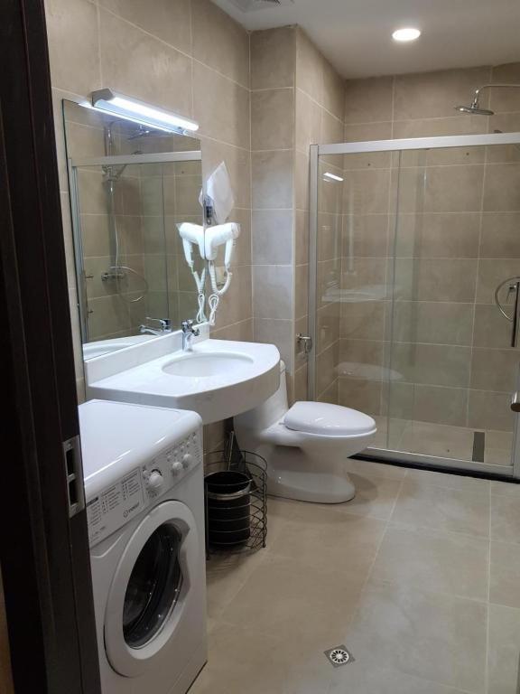 Бакуриани: Crystal Resort Bakuriani Apartment B309