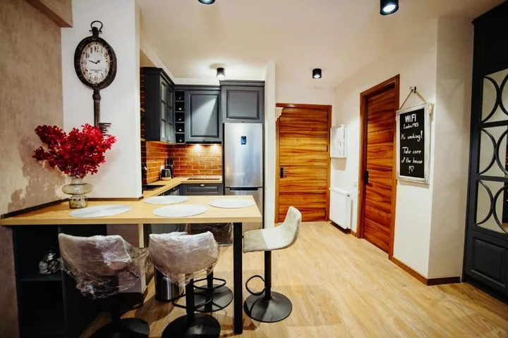 Бакурианский Андезит: Area Park Bakuriani Apartament 209
