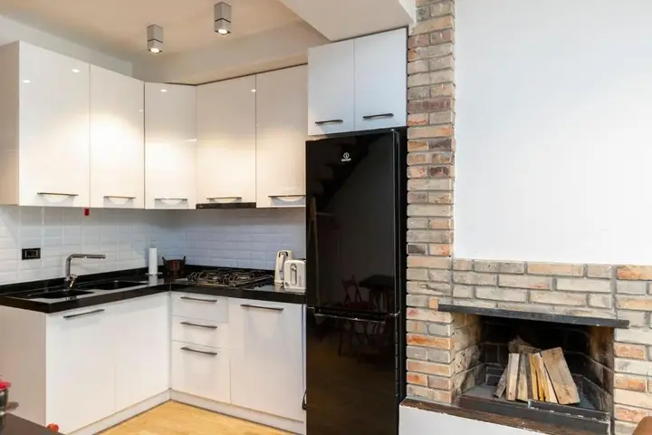 Stylish Apartment Near Rooms Hotel — фото 2